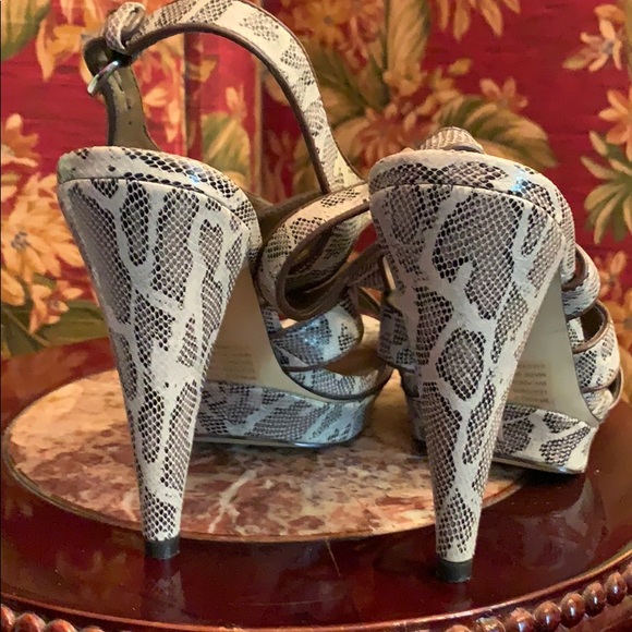 B makowsky leopard print - Picture 3 of 6